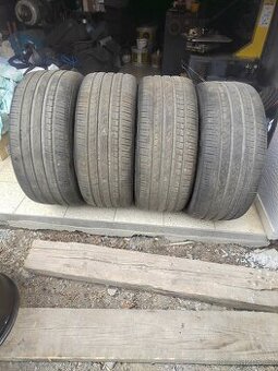 Prodám letní pneu 285/45/20 Pirelli Scorpion Verde 112Y
