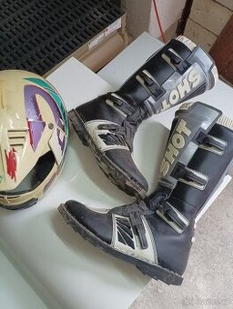 motocross boty ,přilba