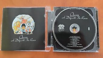 Queen-A day at the races