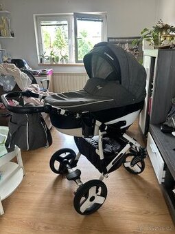 Kočárek camarelo carera new