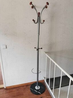 Věšák 186cm - 1
