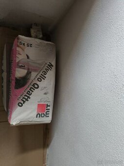 Samonivelační hmota Nivello Quattro 25kg
