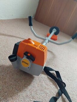 Dětský křovinořez Stihl - 1