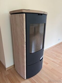Prodám krbová kamna Romotop s pískovcovým obkladem