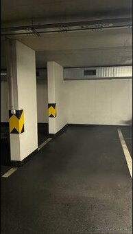 PRONAJEM -  hlídané podzemní garážové stání Praha 9 - 1