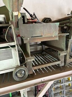 Prodám tabulové nůžky