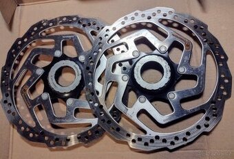Brzdové kotouče Shimano SM-RT10M