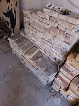 Cihly lehčené šamotové