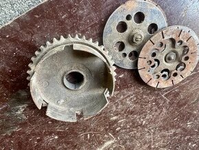 Predám spojkový koš  ČZ 125c 150c  125t