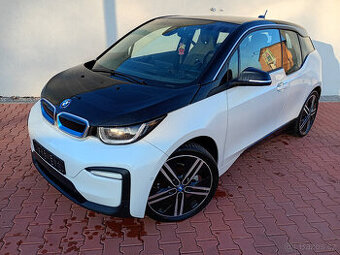 BMW i3 120Ah rv.2020 DPH - ACC LED kamera tepelko navigace