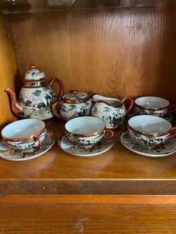 Porcelánový čajový servis