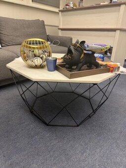 Prodám konferenční stolek nový