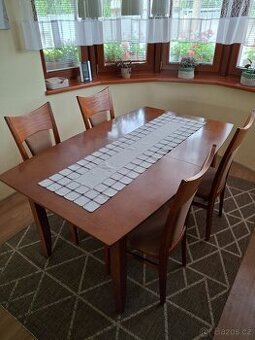 Stůl a 4x židle