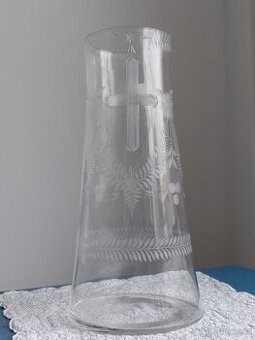 Starožitná skleněná váza