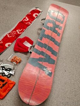 Splitboard Nitro Nomad 165, vázání Union Expedition, pásy G3