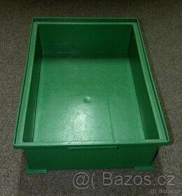 Plastová stohovatelná bedna nízká