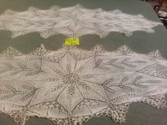 STARÉ HÁČKOVANÉ -PLETENÉ DEČKY - RUČNÍ PRÁCE