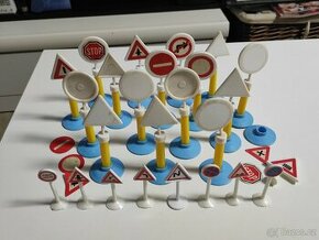 Retro hračky značky asi igra