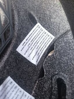 Dětská lyžařská helma