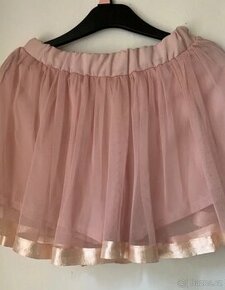 Lehká dívčí sukně na léto 2v1