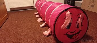 Tunel housenka růžová