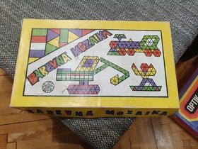 Barevná mozaika, chemoplast Brno