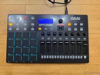 AKAI MPD232 – profi MIDI pad kontrolér | TOP stav | pův. 679