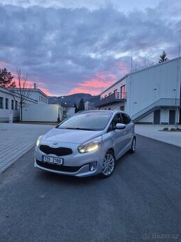 Kia Carens, 1.7crdi. 7-mist. Manual