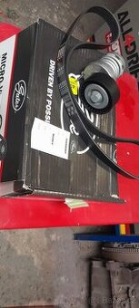 VW 1.4 16v ( polo 6n2) řemen a kladka