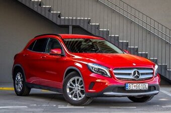 Mercedes-Benz GLA 200 d A/T 2015