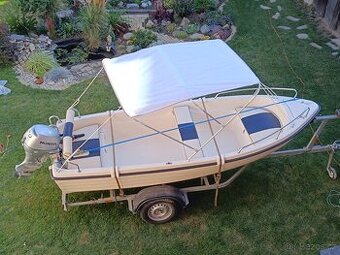 Laminátový člun s motorem Honda 20 HP + vlek