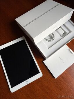 Apple iPad 8