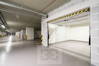 Pronájem garáže 20 m², Praha - Vysočany, ev.č. N09374