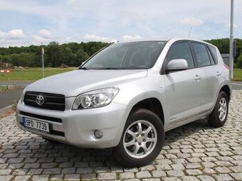 RAV4 2.0i - 112kw, 4x4, 5.st.Manuál, SOL, 2006 / 103 000km