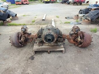 Přední náprava z Tatra 815 EURO1