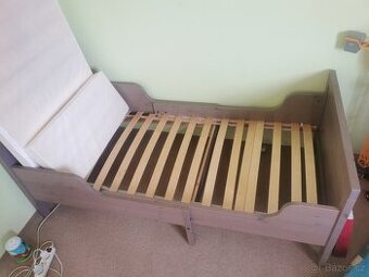 Dětská postel IKEA Sundvik - rostoucí