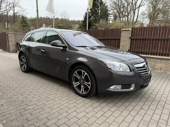 OPEL INSIGNIA 2.0 CDTi 143KW 4x4 SPORT,168400KM S.K