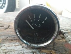 Ukazarel tlaku oleje