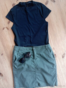 Set KHAKI SUKNĚ+ČERNÉ TRIKO+BRÝLE RELAX