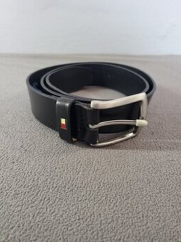 Originální kožený pásek Tommy Hilfiger – velikost 85