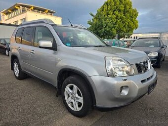 Nissan X-Trail 2,5i LE 4X4 Aut. benzín 124kw