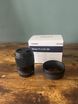 SIGMA 30mm 1.4 - SONY E mount