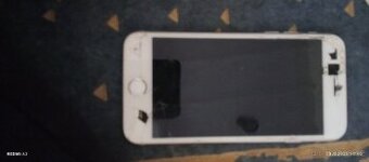 Iphone 8 na náhradní dily