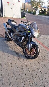 Aprilia Tuono 1000