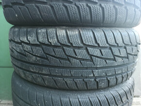 235/55 R18 Zimní gumy Matador