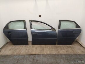 Opel Vectra V dveře