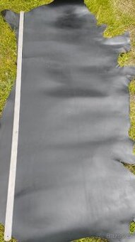 Prodám černé hlazenice 2,5 m2 za 1200 Kč kus (4,8 Kč za dm2)
