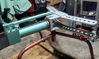 Ohýbačka trubek XOTR - hydraulická