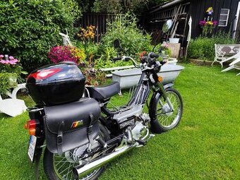 Moped Kentoya