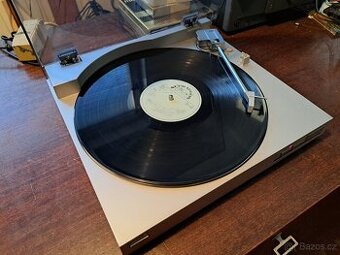 Gramofon SONY PS-LX20 direct drive